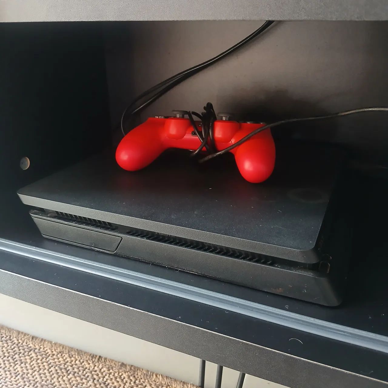 PS4 1T + 3 Jogos