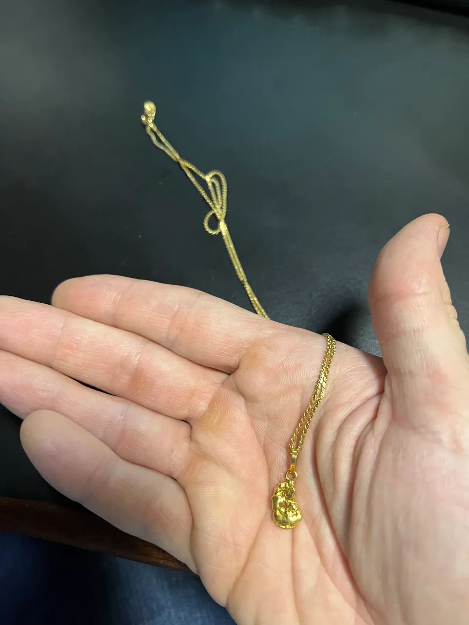Corrente de ouro 8 gramas com pingente de pepita - Foto 4