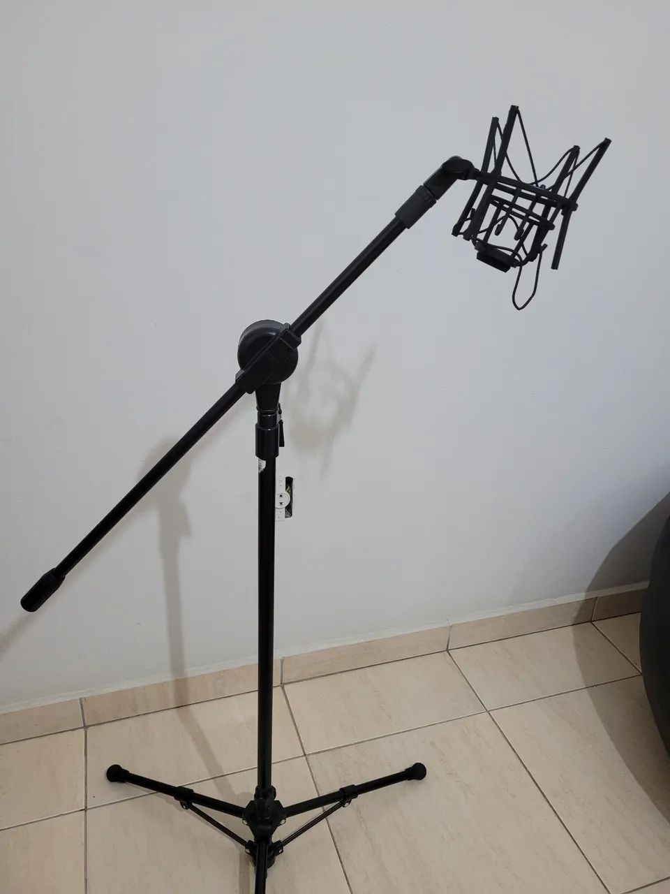 Microfone Condensador AKG P220 - Foto 5