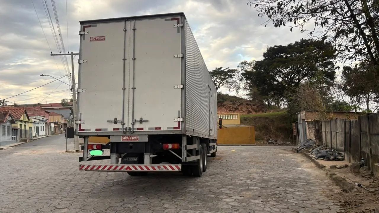 Atego 2430 - Foto 2