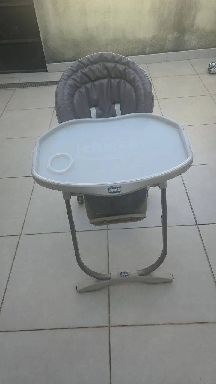 Cadeira de alimentação Polly Mangic 