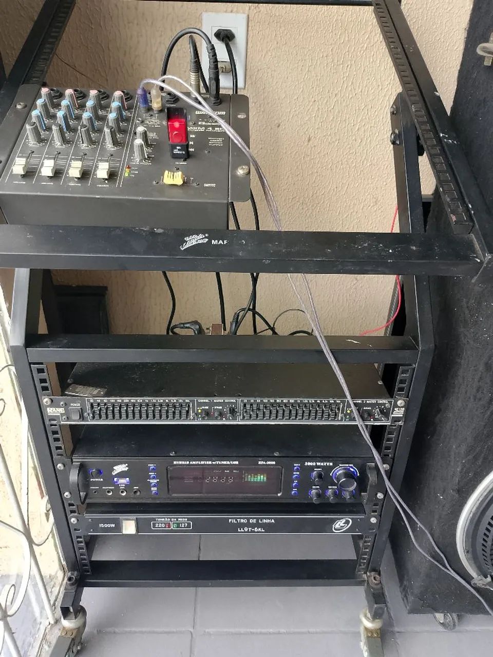 Som Profissional 3.000 watts 