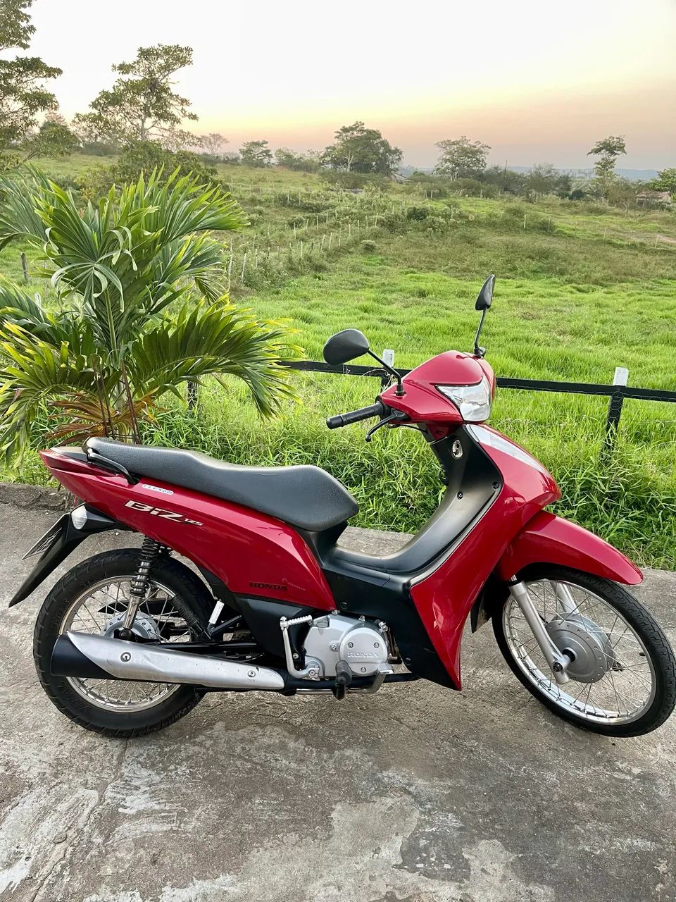 BIZ EX 125  - Foto 2