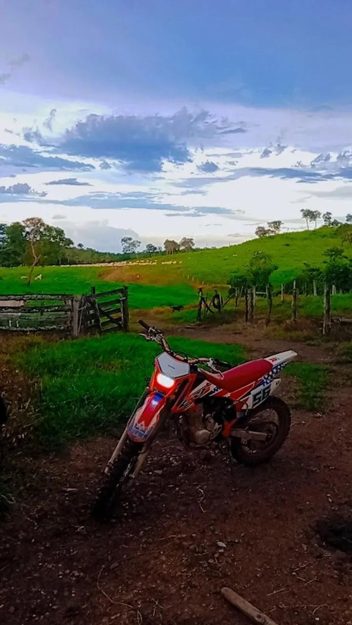 CRF 230 - Foto 2