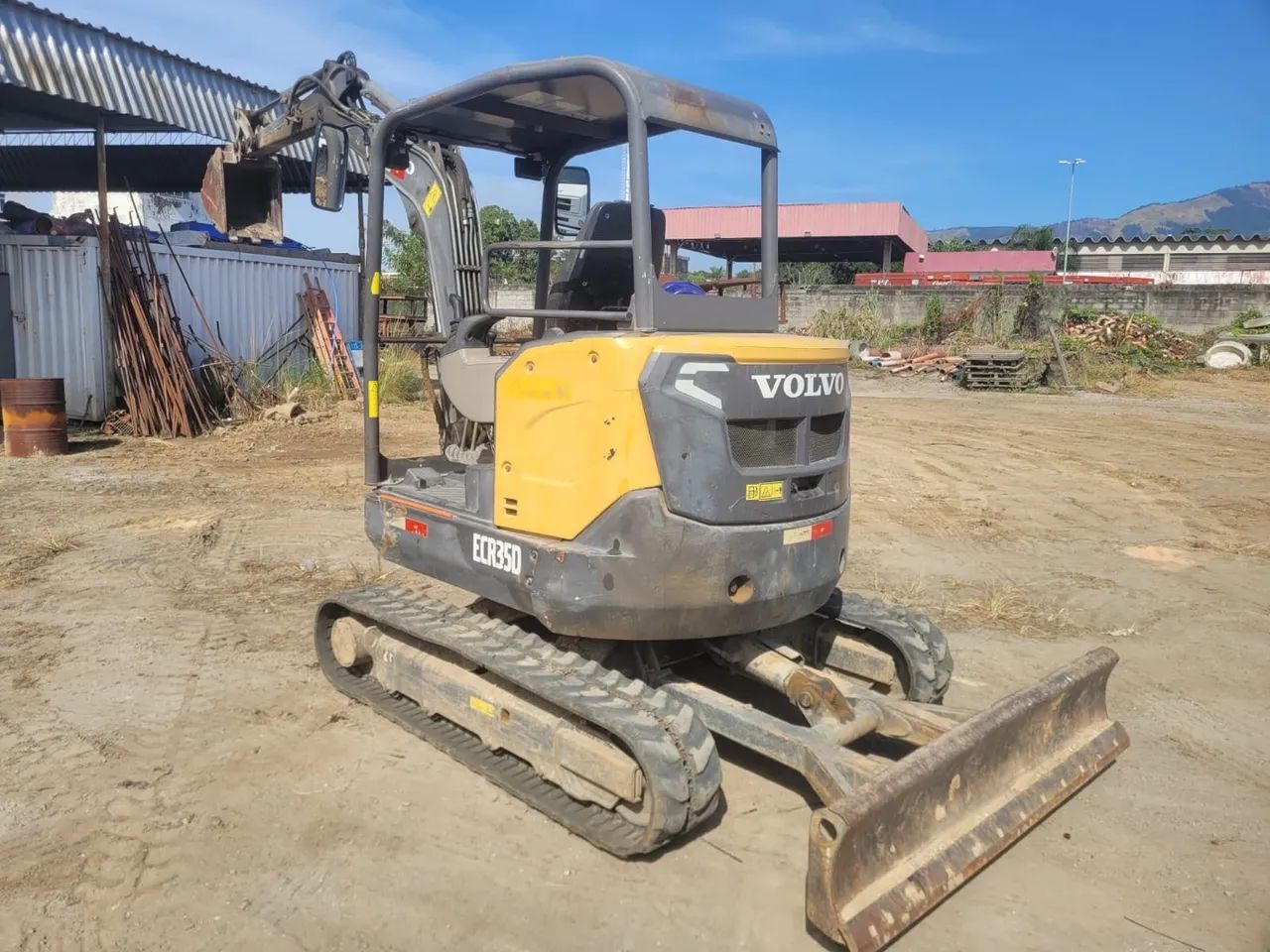 Escavadeira compacta  - Foto 2
