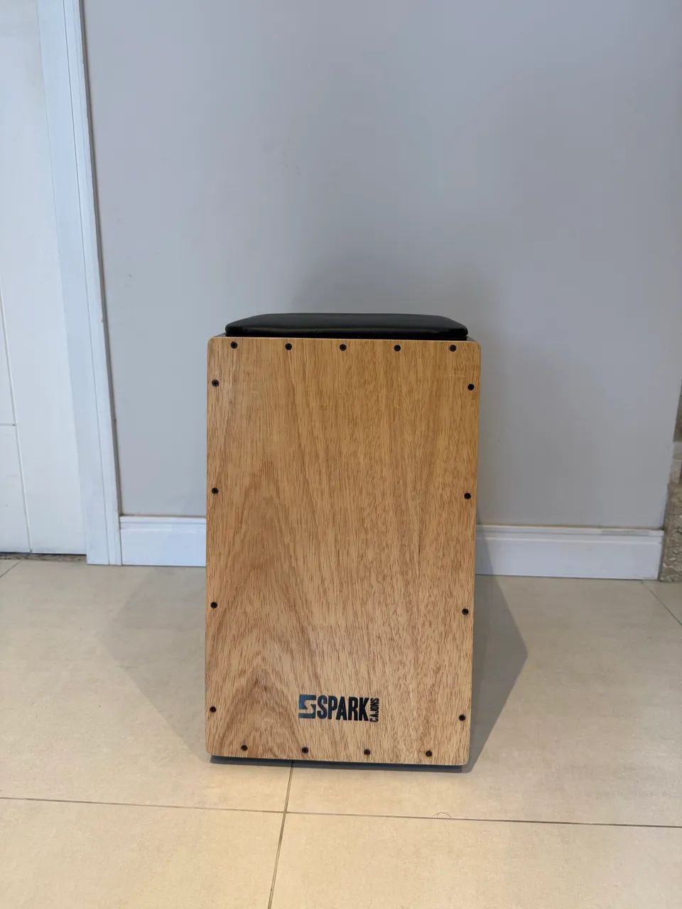 Cajón Spark Eletroacústico com Captação + Capa Acolchoada - Foto 4