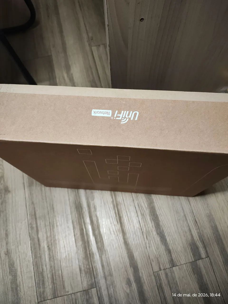 Switch Unifi Enterprise 24 POE - Foto 2