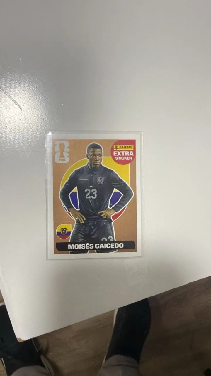 Figurinha Bronze Moises Caicedo - Foto 3