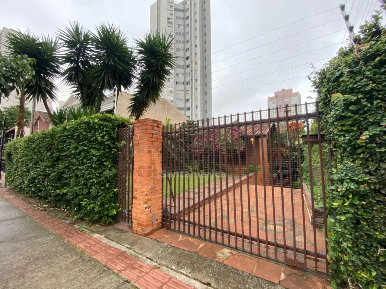 Sala comercial para locação com mobília no Centro de Londrina