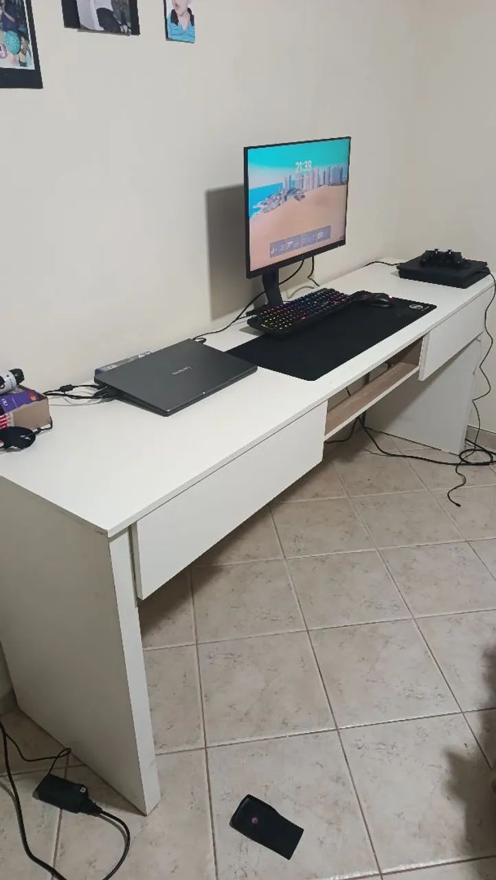 mesa de escritório e quarto ampla  - Foto 5