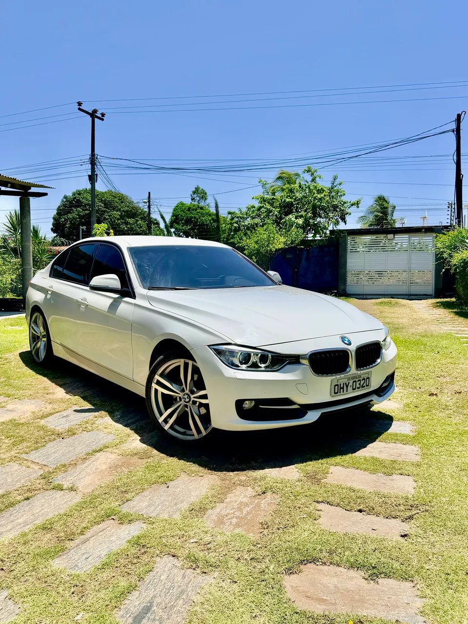 BMW 320I A 2.0 Turbo/activeflex 16V 184cv 4P 2014