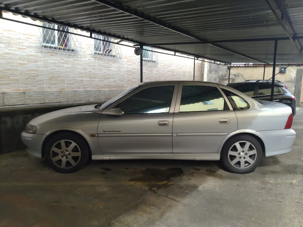 Chevrolet Vectra GLS/ Challenge 2.2 MPFI 16V 2001