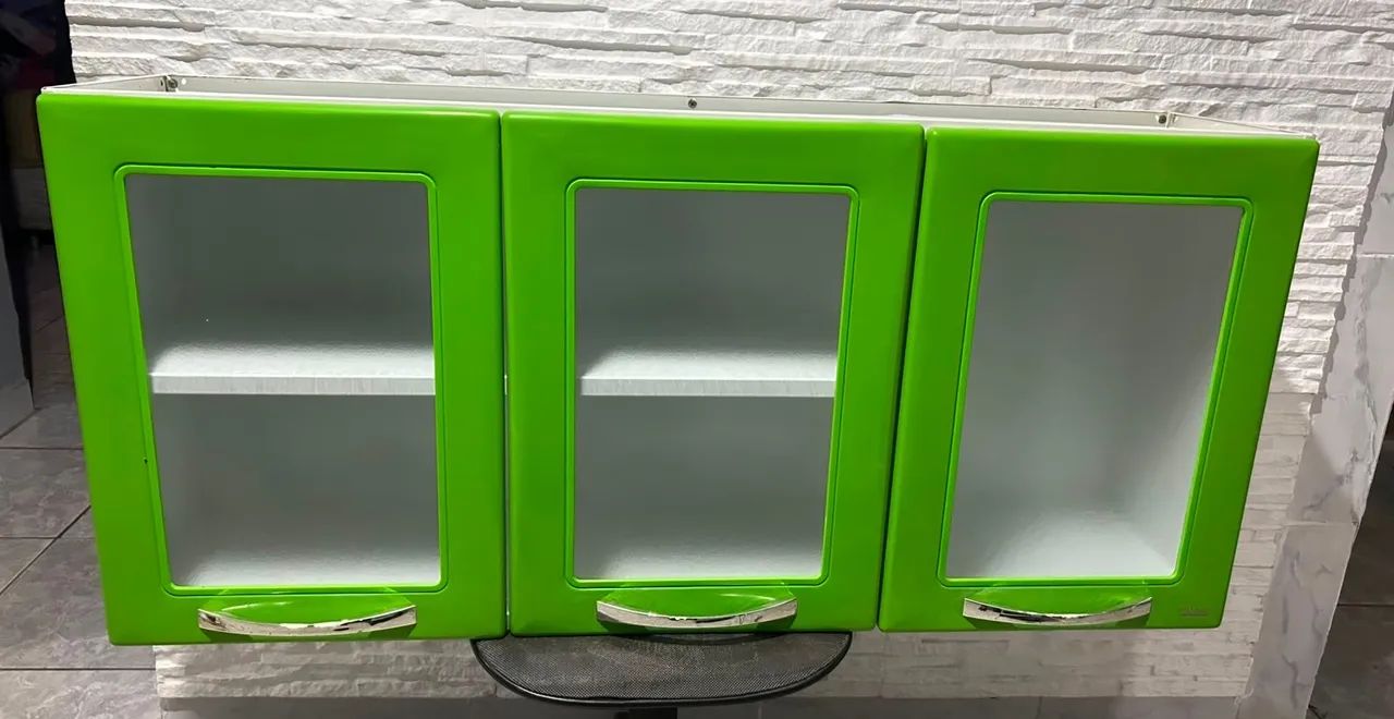 Multiuso aéreo de aço 