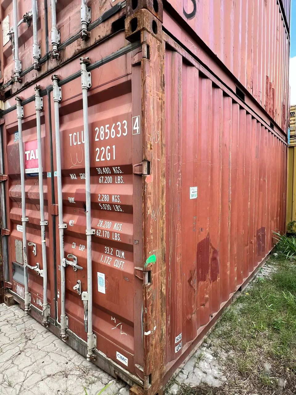 Container, variáveis tamanhos 