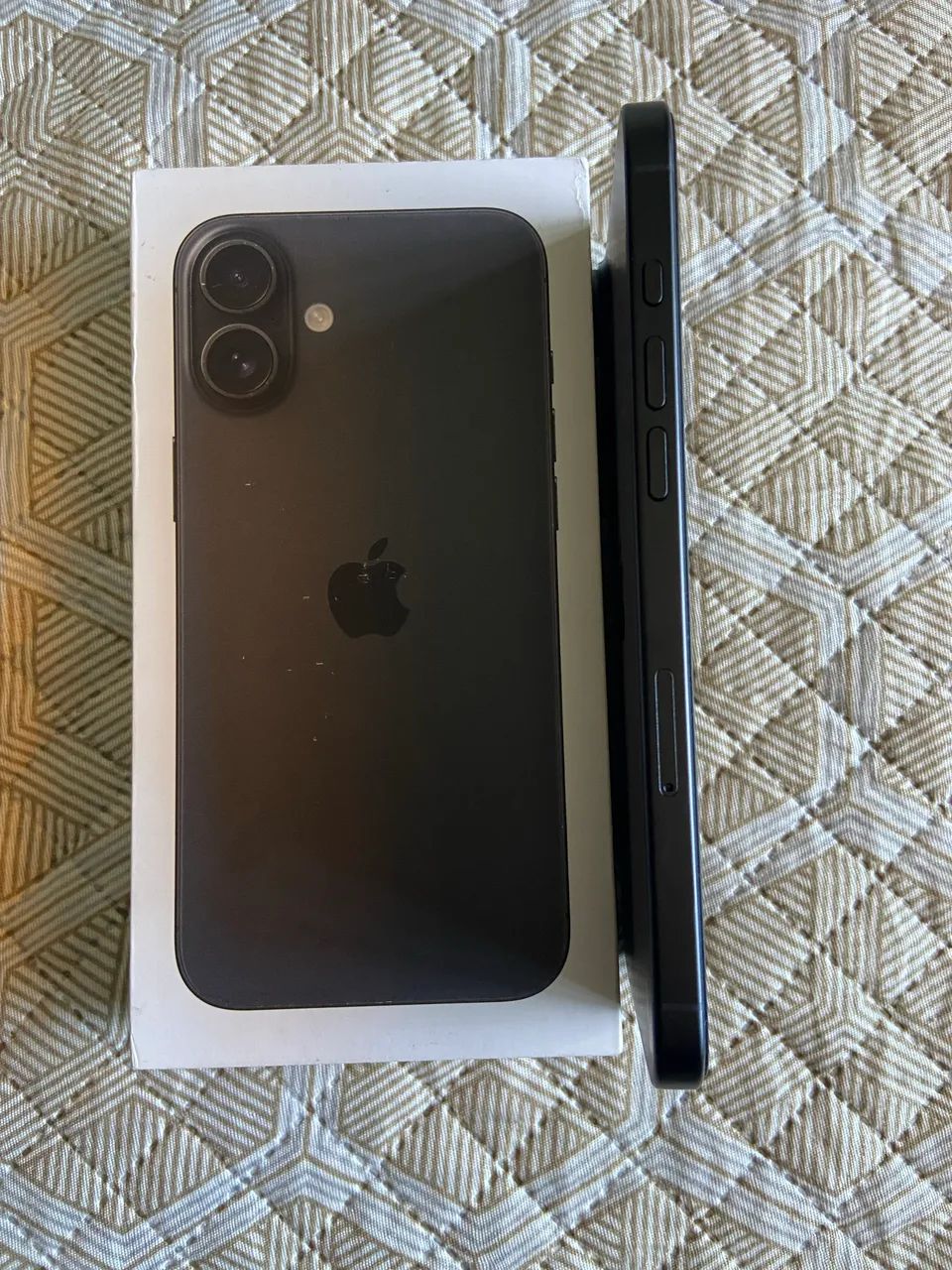 iPhone 16 plus - Foto 3
