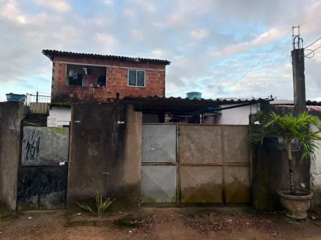 2 CASAS E QUINTAL