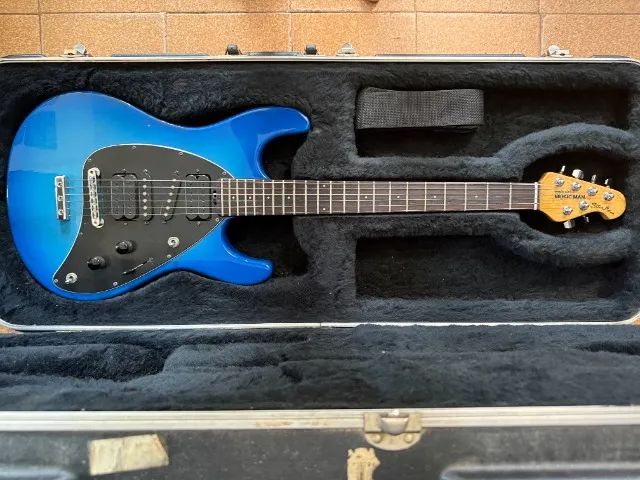 Guitarra Ernie Ball Music Man Steve Morse Signature - Instrumentos