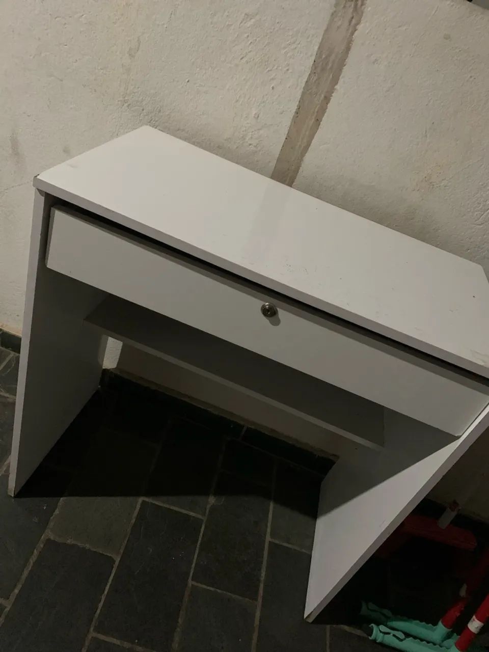 MESA ESCRIVANINHA 