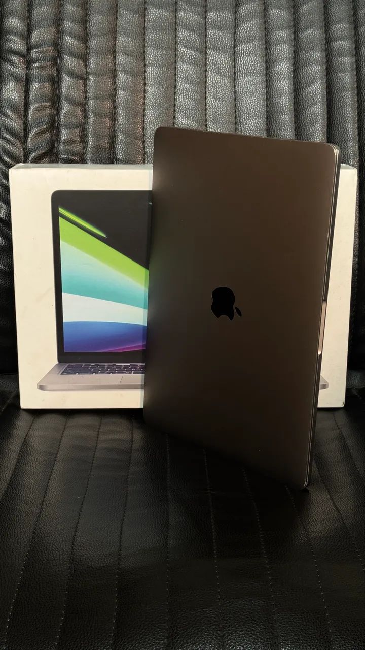 MacBook Pro M1 - 8GB RAM | 256GB SSD | Touch Bar