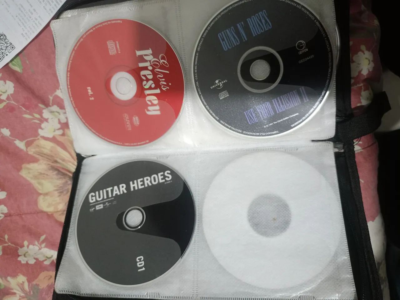 Lote de CDs Rock Guns nirvana Queen Elvis engenheiros  - Foto 4