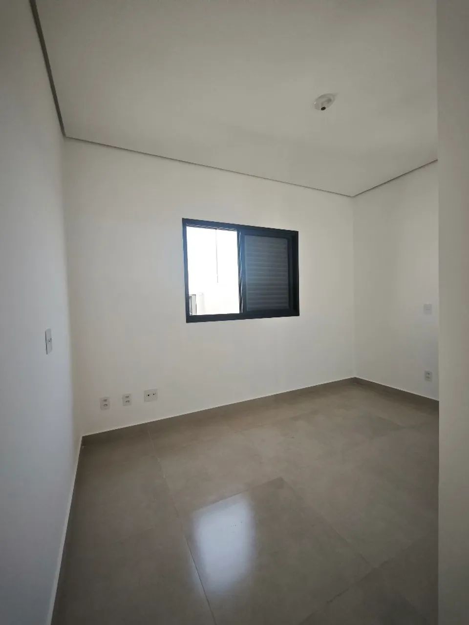 Casa Nova à Venda em Cornélio Procópio | 3 Quartos (1 Suíte) - Foto 4
