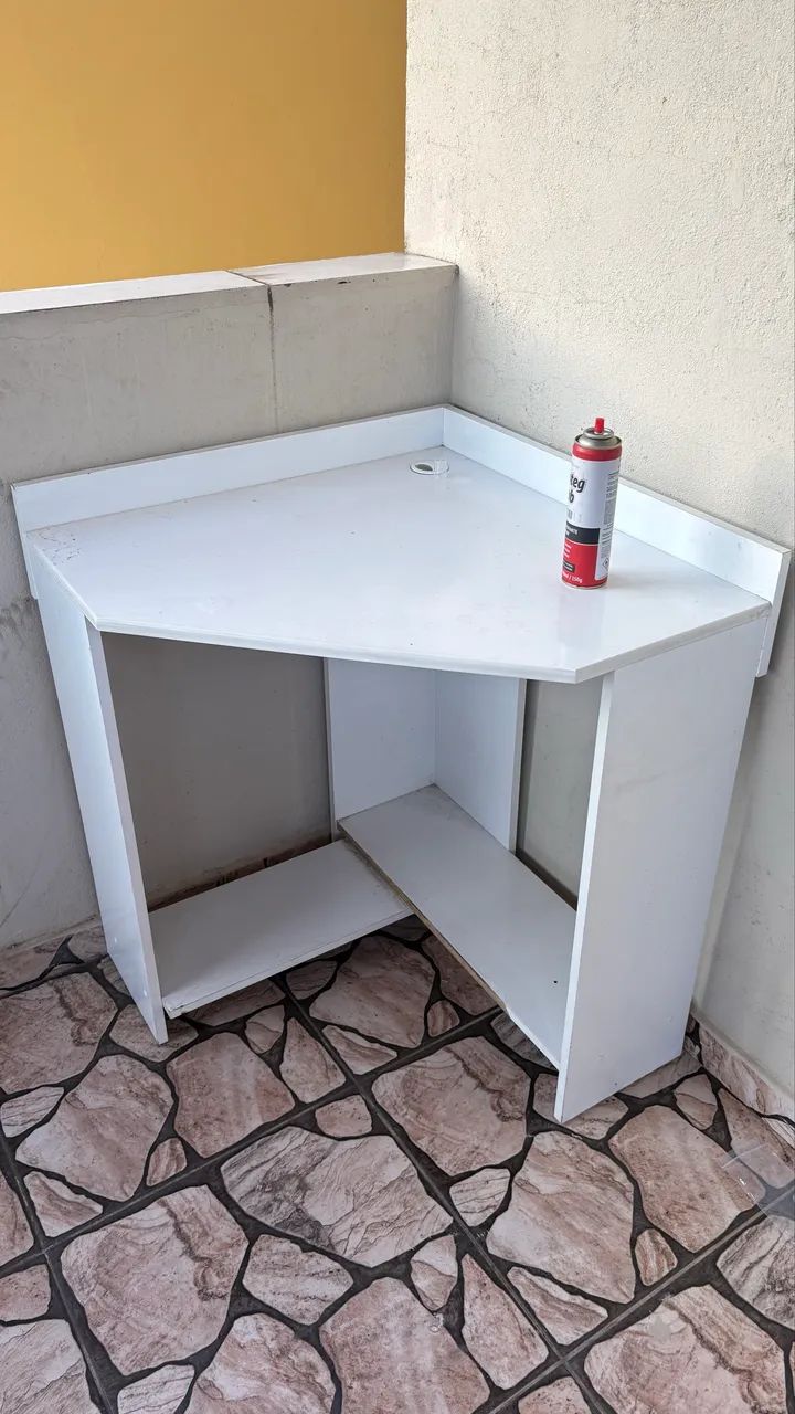 Mesa de estudos440255595456778240