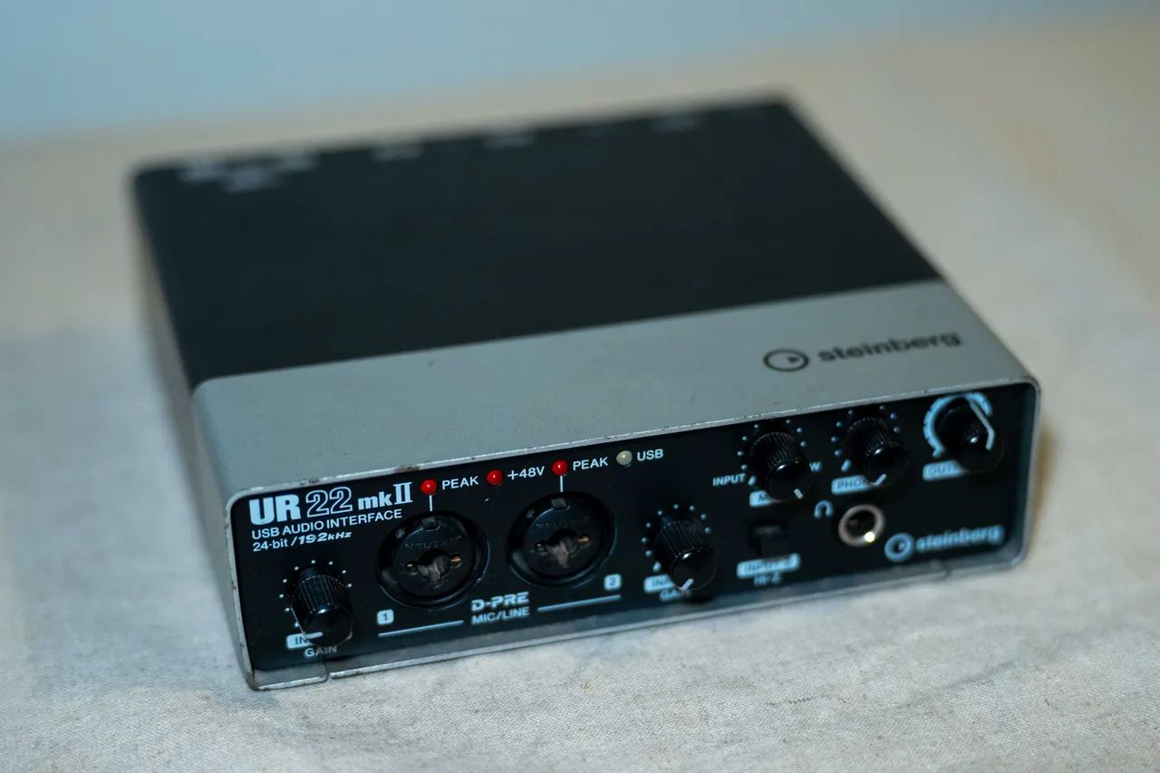 UR22 mkⅡ USBあります。外箱無し 美品 Yamaha Steinberg UR-22 MKII Interface de Áudio - Instrumentos
