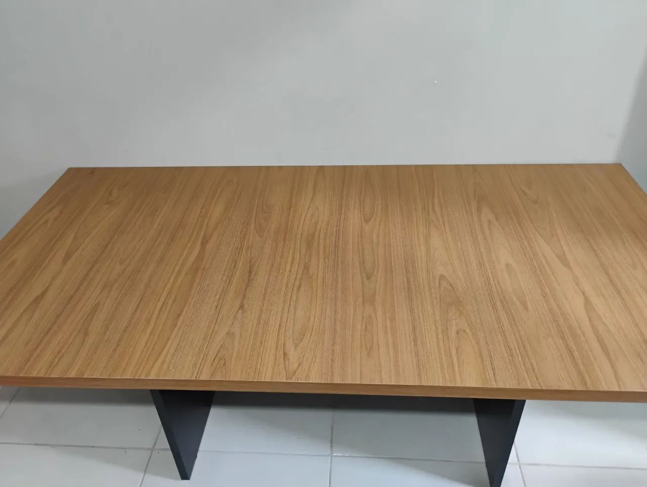 Mesa de escritório em madeira 180cm - Foto 2