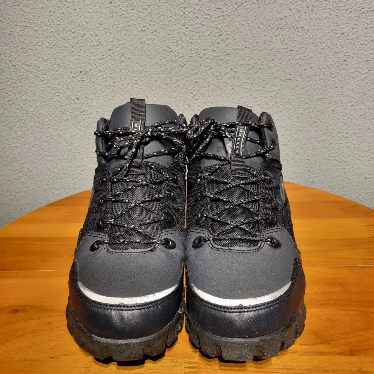 Tênis Oakley Halftrack Mid Masculino Usado - Foto 4