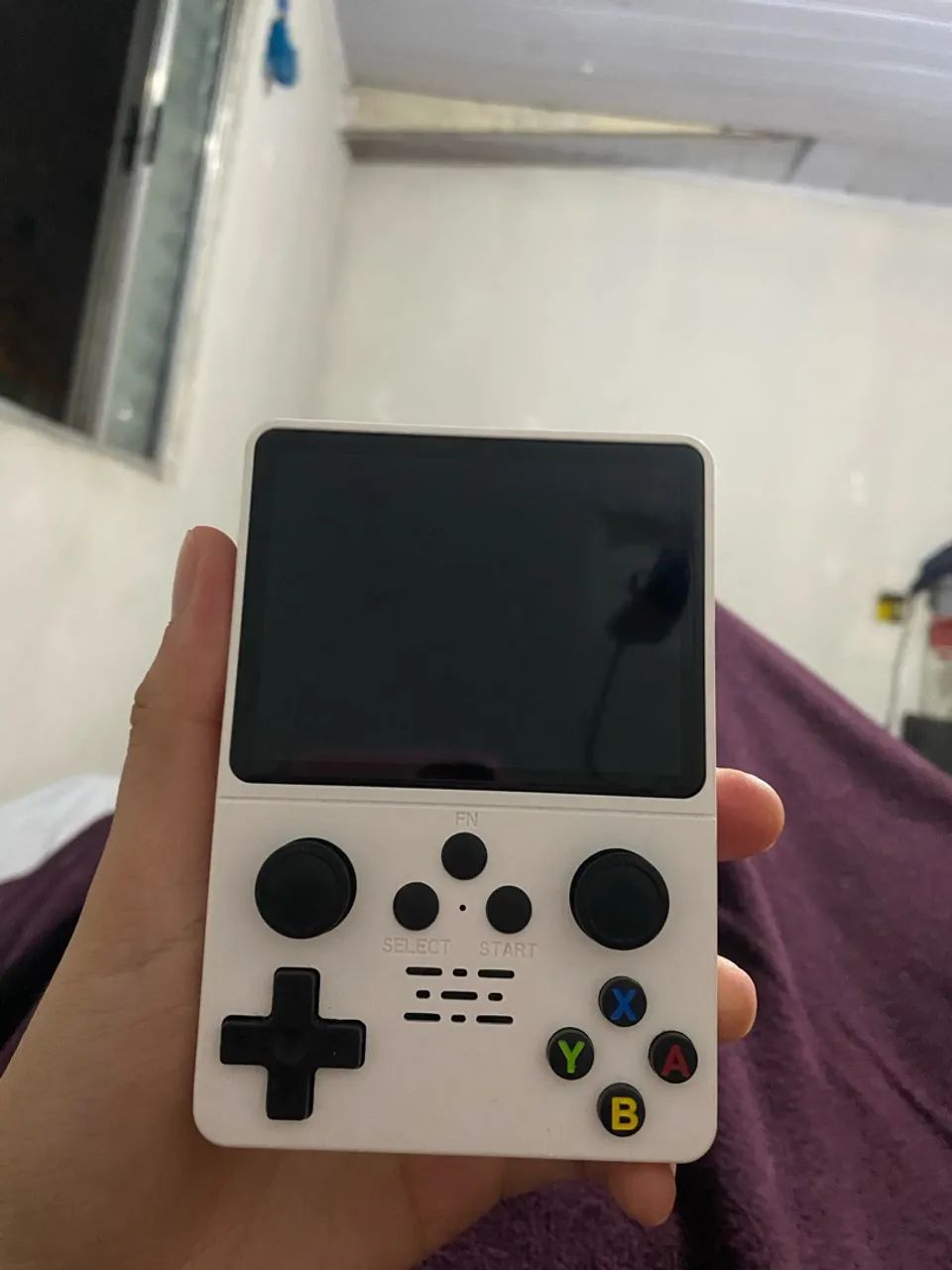 GAME CONSOLE model R35S