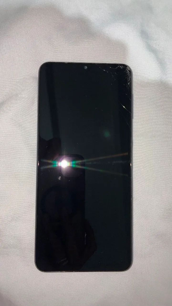 Celular Samsung Galaxy A32 5G fora de funcionamento 