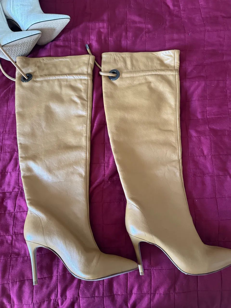 BOTA FEMININA SCHÜTZ NOVA ( NUNCA USADA) - Foto 3