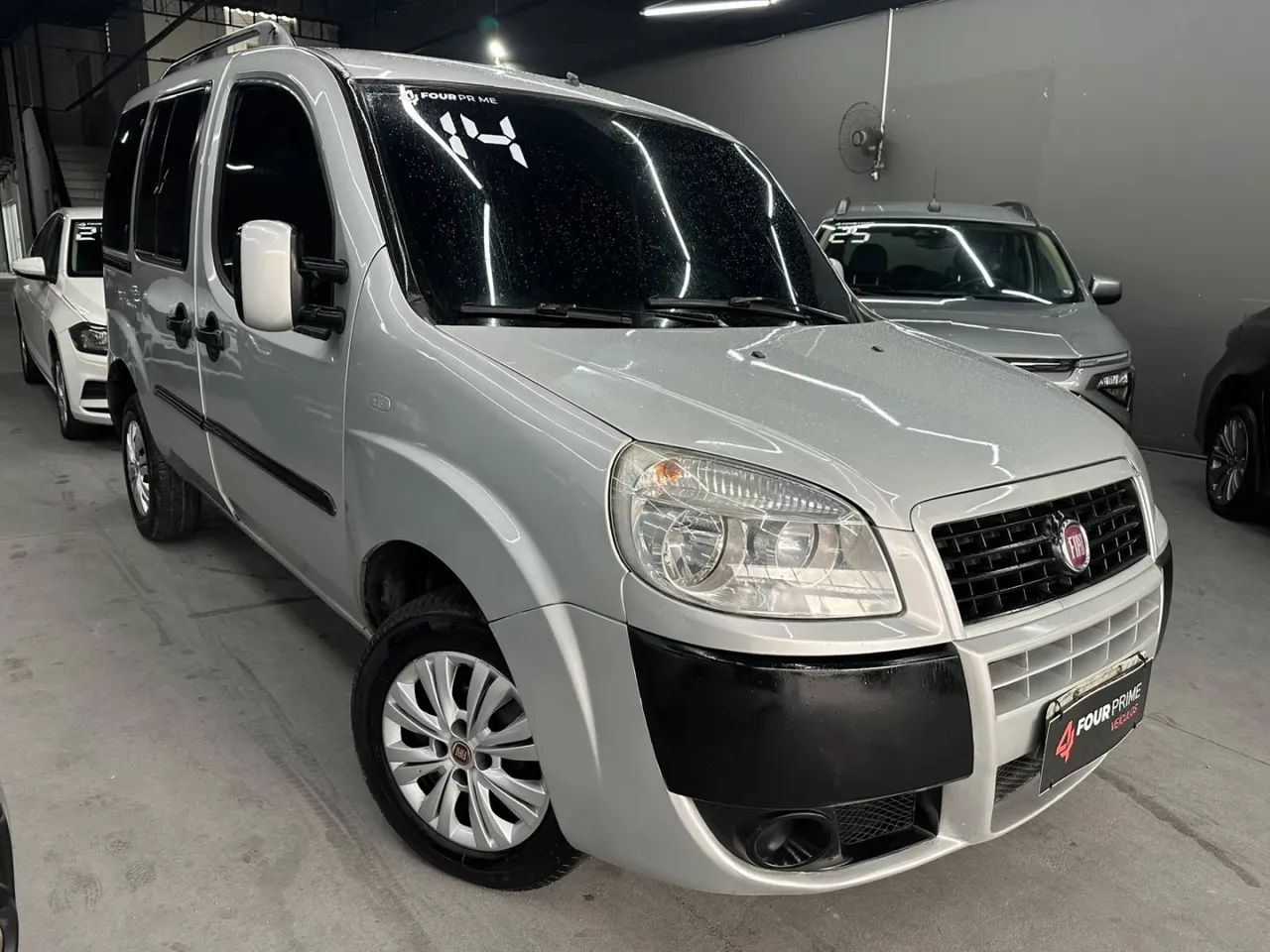 Fiat Doblo ESSENCE 1.8 16V FLEX 2014