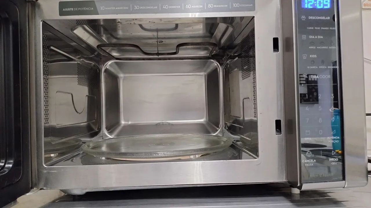 Microondas Eletrolux grill  - Foto 4