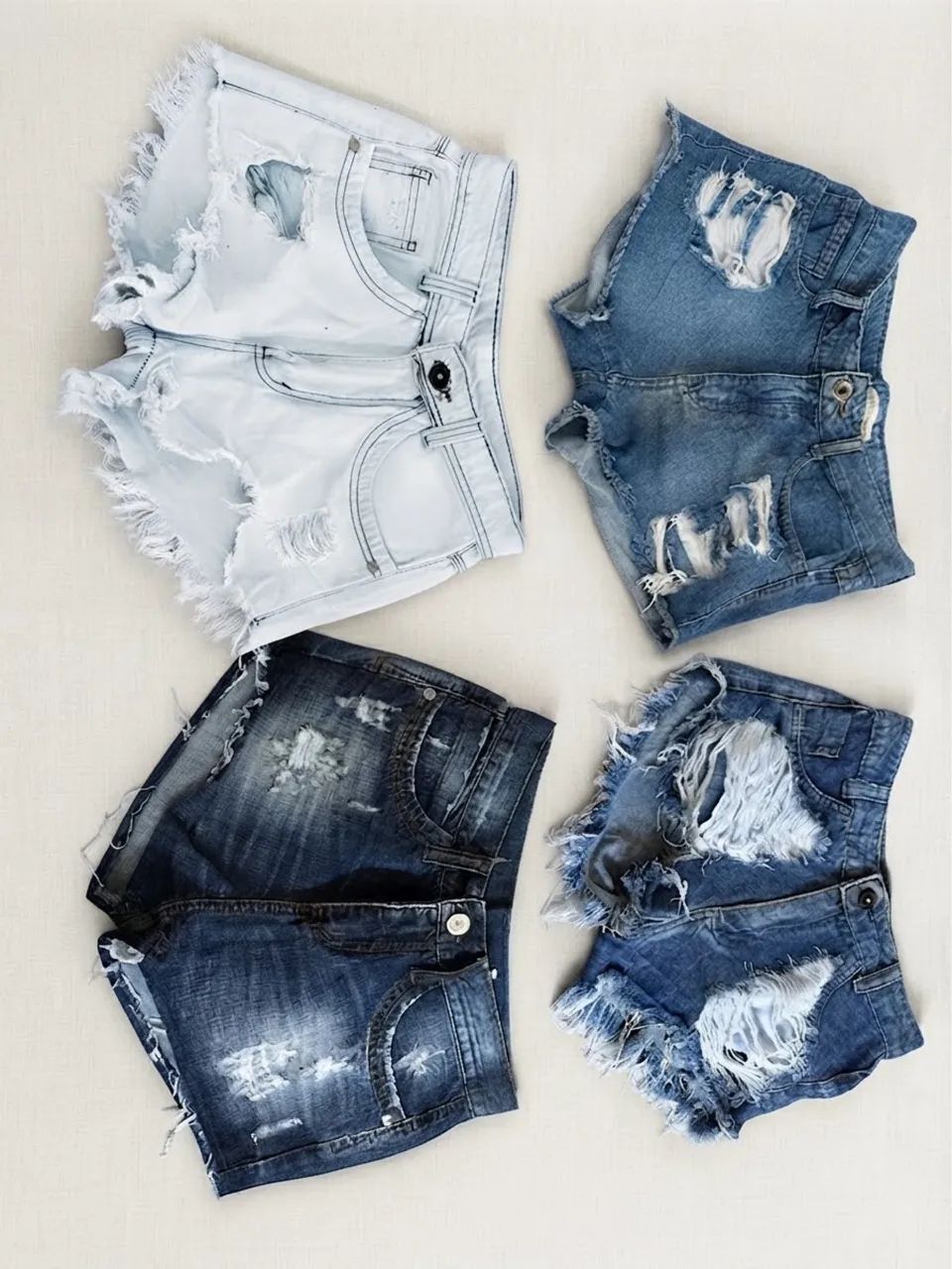 4 short jeans por 50$ 