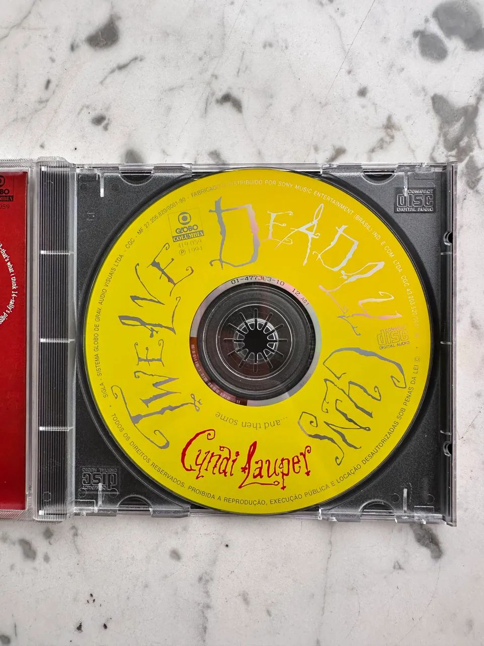CD Twelve Deadly Guns - Cyndi Lauper - Foto 4