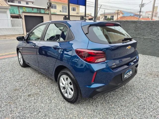 Chevrolet Onix Hatch LT 1.0 12V Flex Mec. 4P 2023 - Foto 5