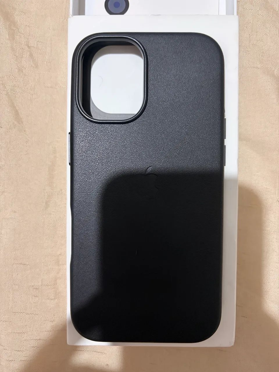 Case Magsafe de Couro Para Internet 17 Nunca usada  - Foto 3
