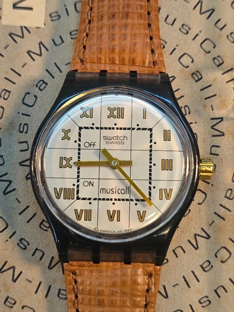 Relógio Swatch Suiço Original como novo Musicall SLM103 Ovation nota e caixa  - Foto 2
