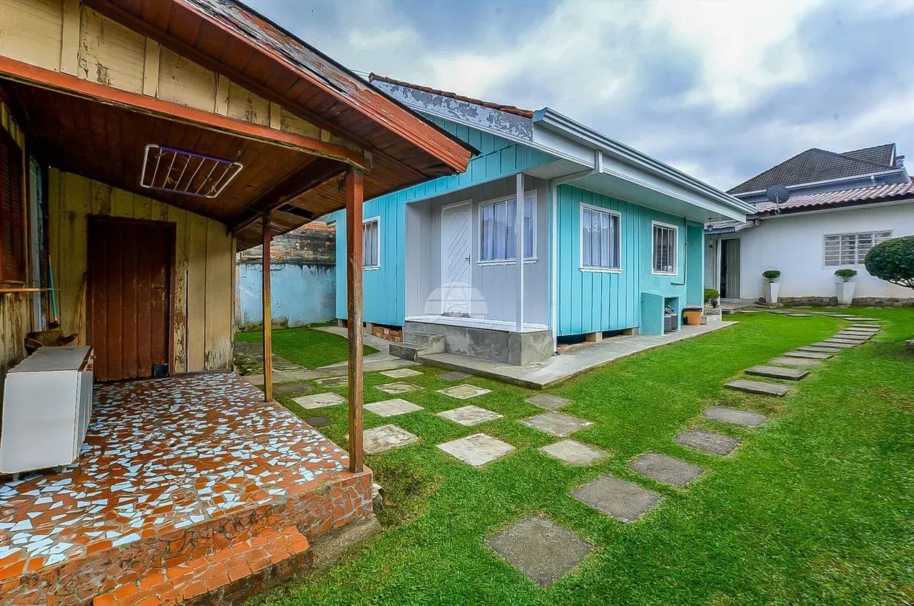 Terreno ZT-LV com 02 casas
