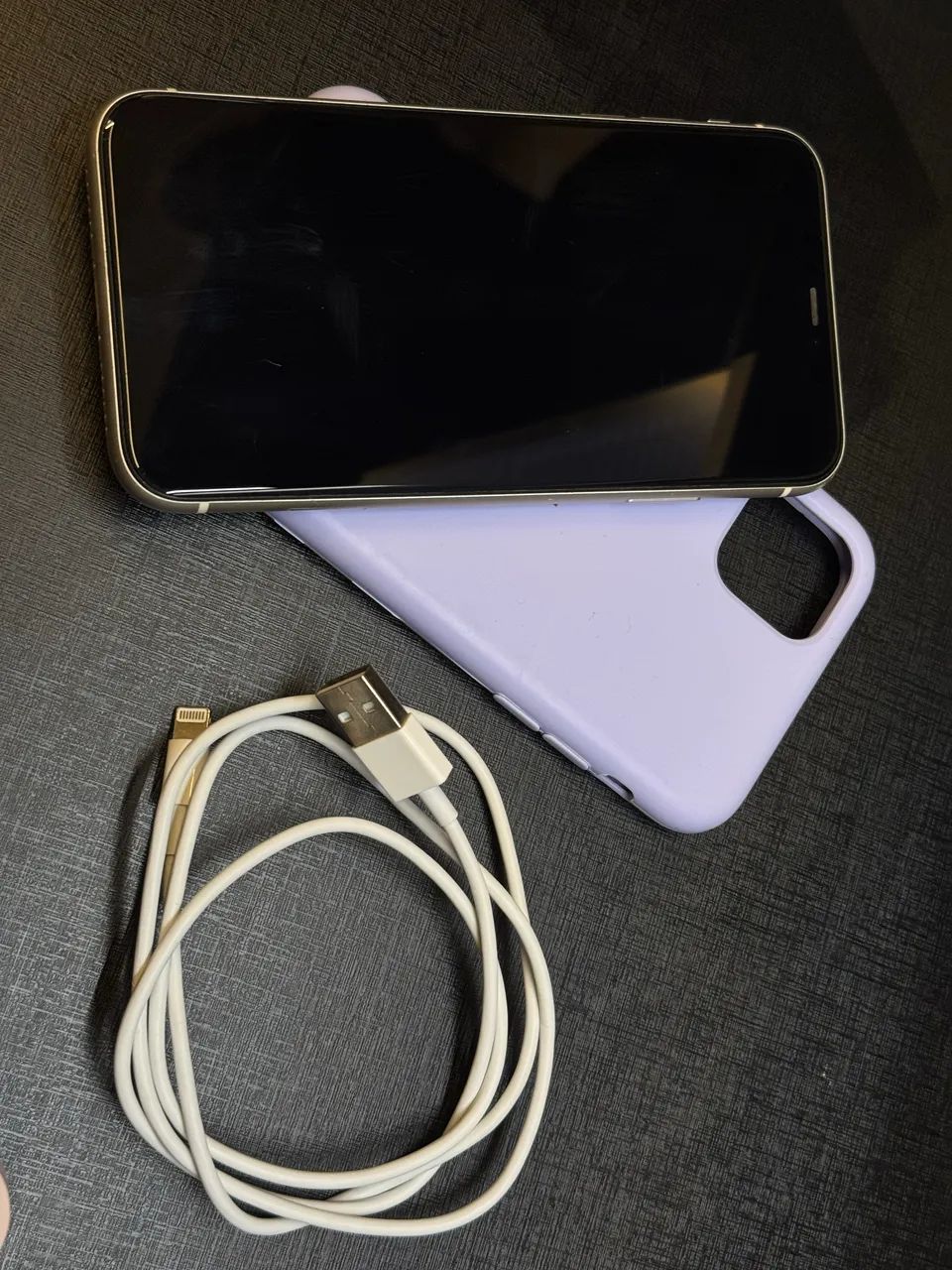 iPhone 11 Branco excelente estado de conservação - Foto 2