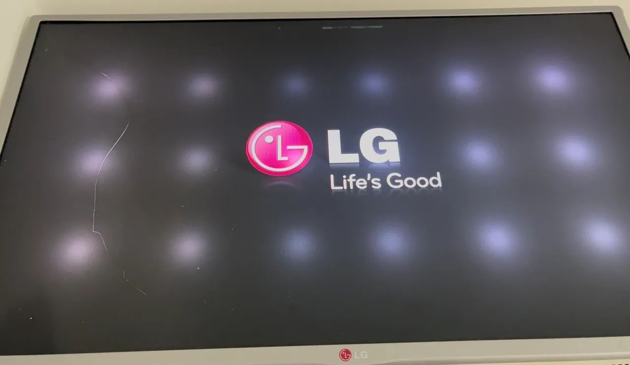 VENDO TELEVISÃO 32 polegadas 