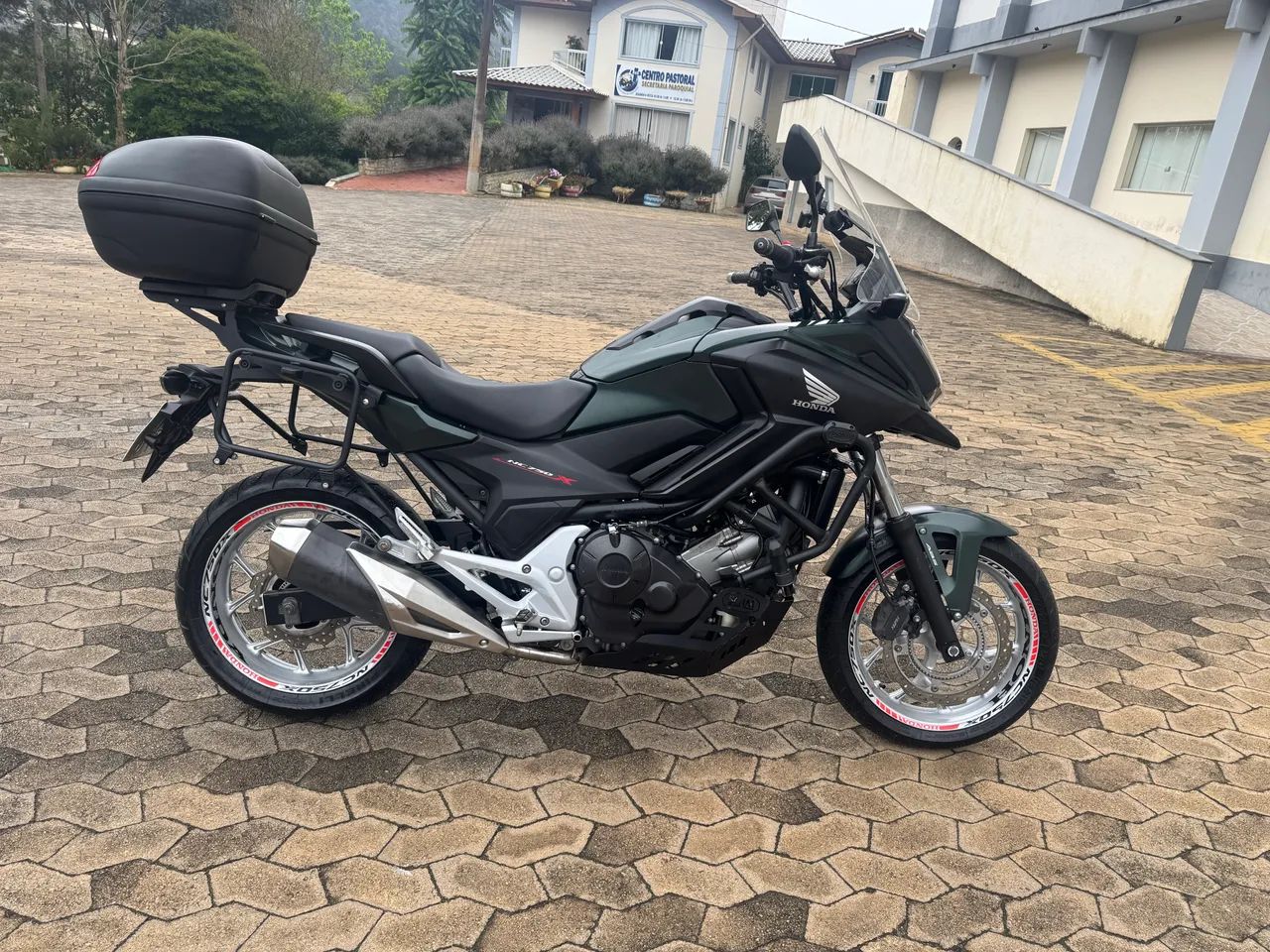 Nc 750 - Foto 2