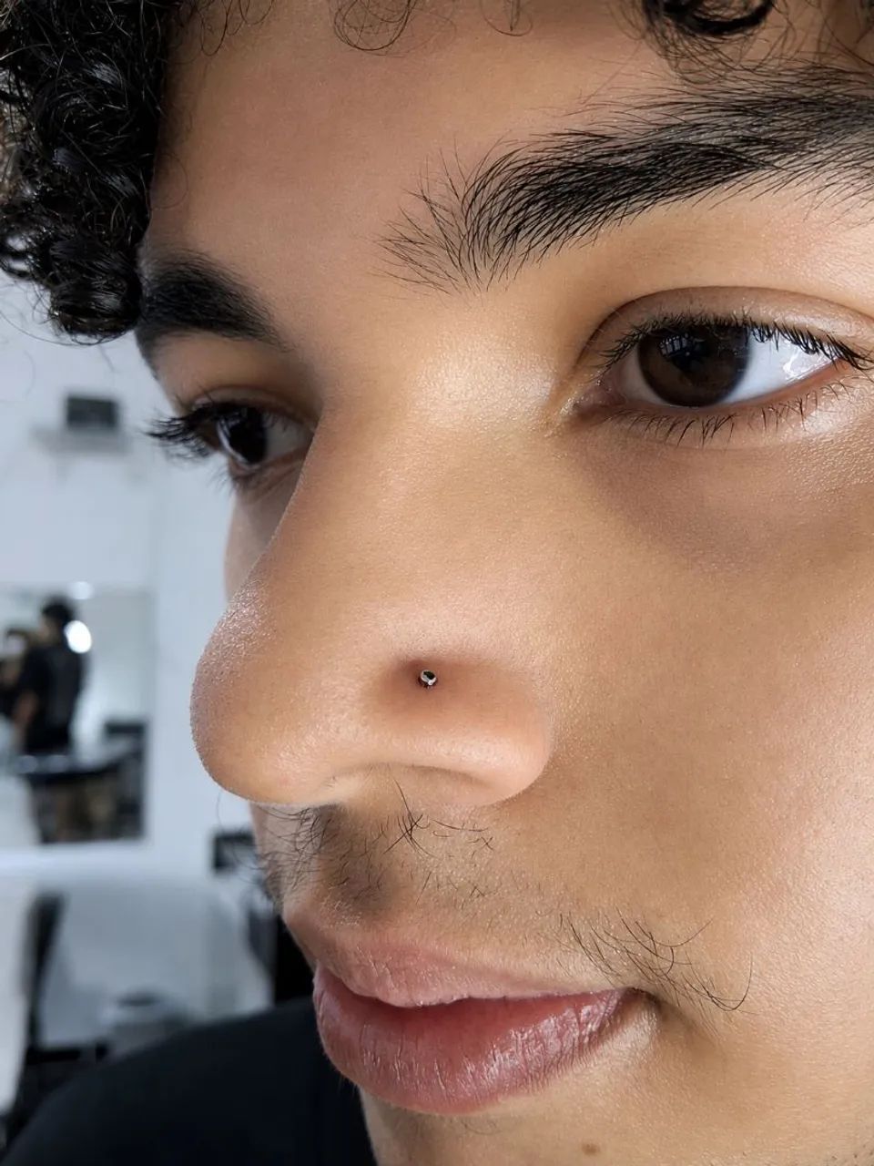 Perfuração de piercing  - Foto 4