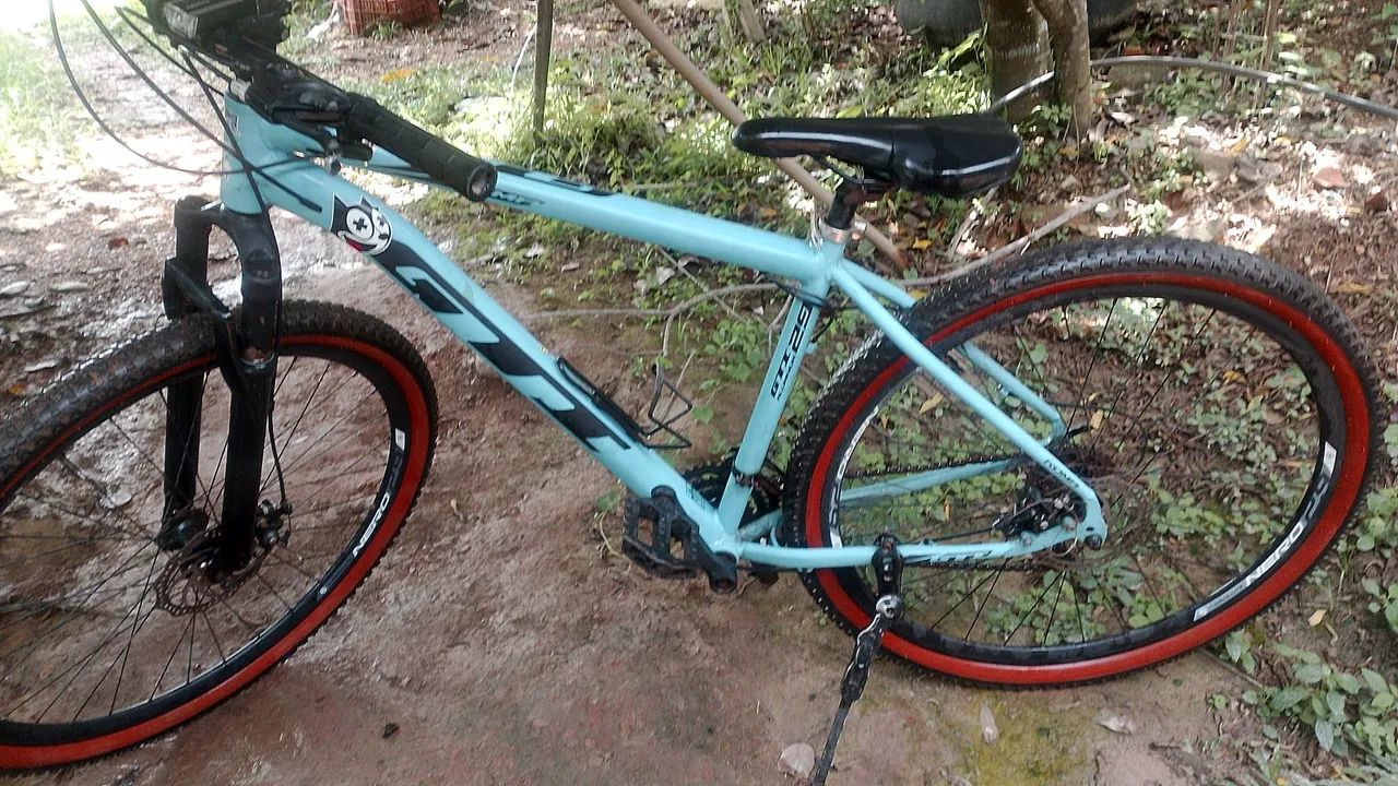 BICICLETA aro 29 GTI, semi nova - Foto 3