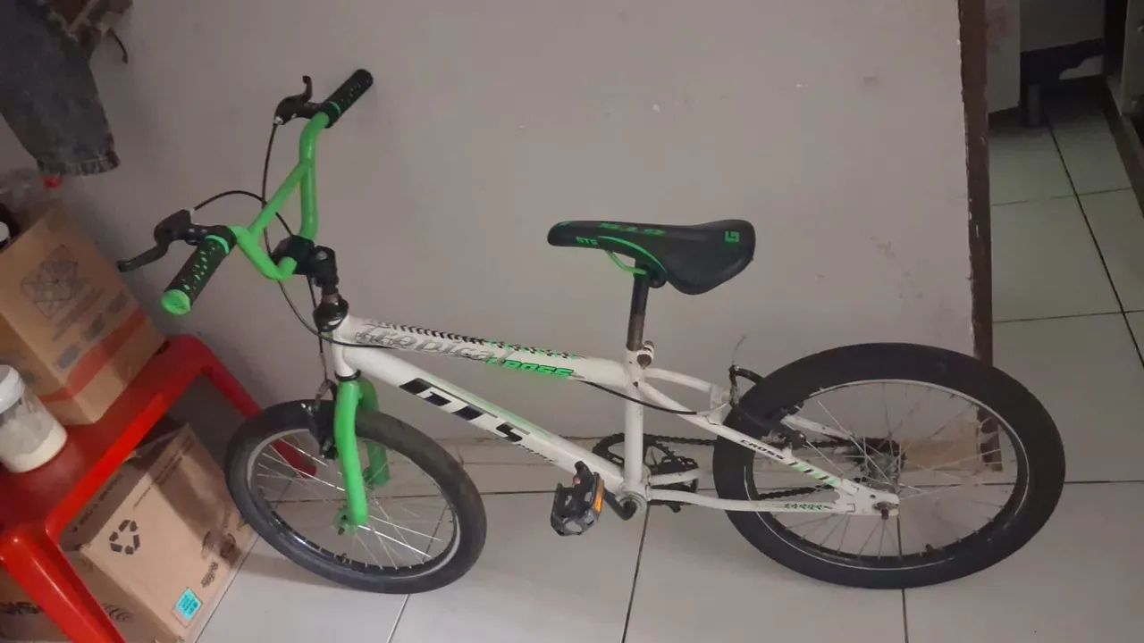 Vendo bicicleta infantil - Foto 2