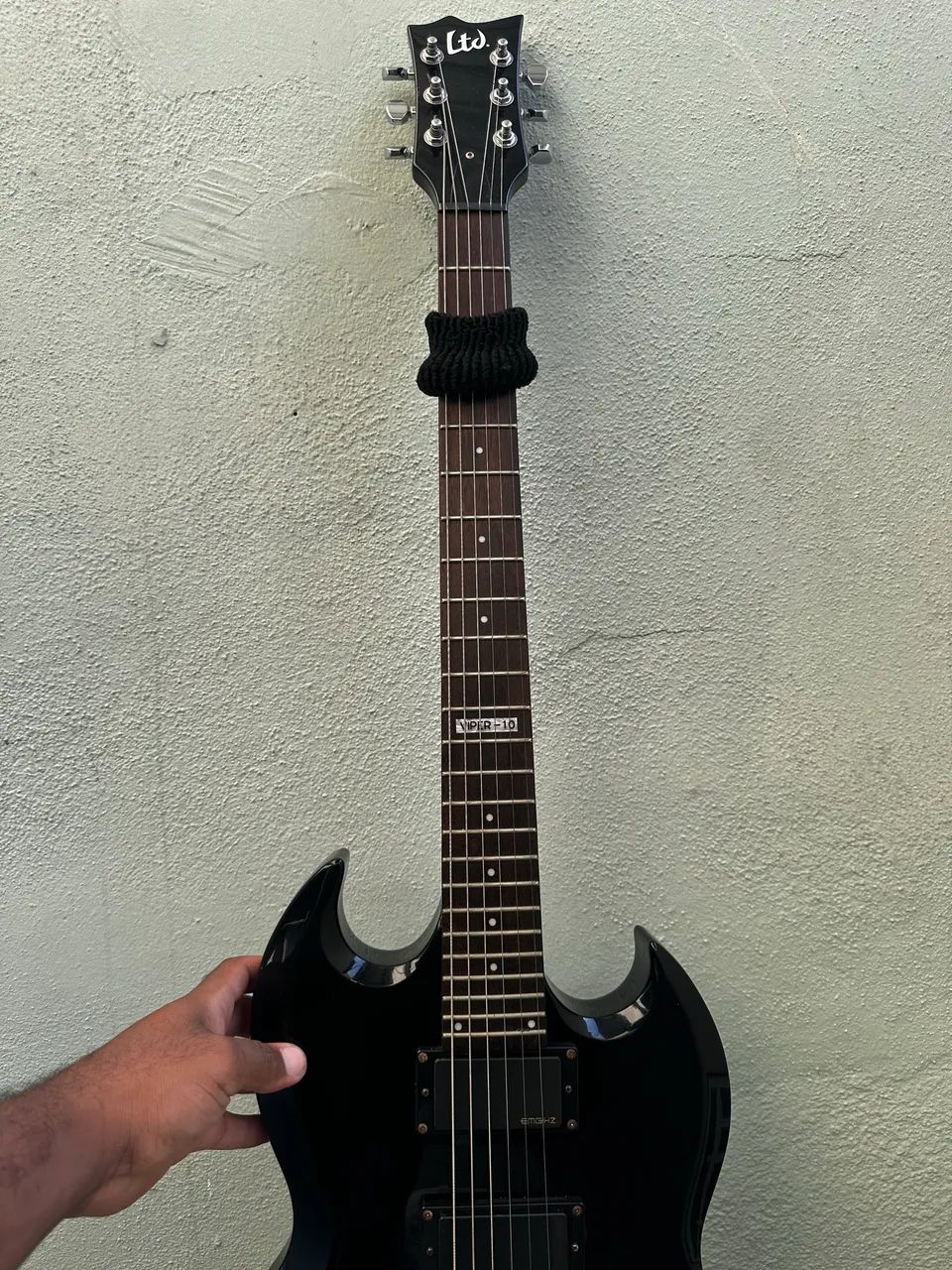 LTD VIPER 10 - Foto 3