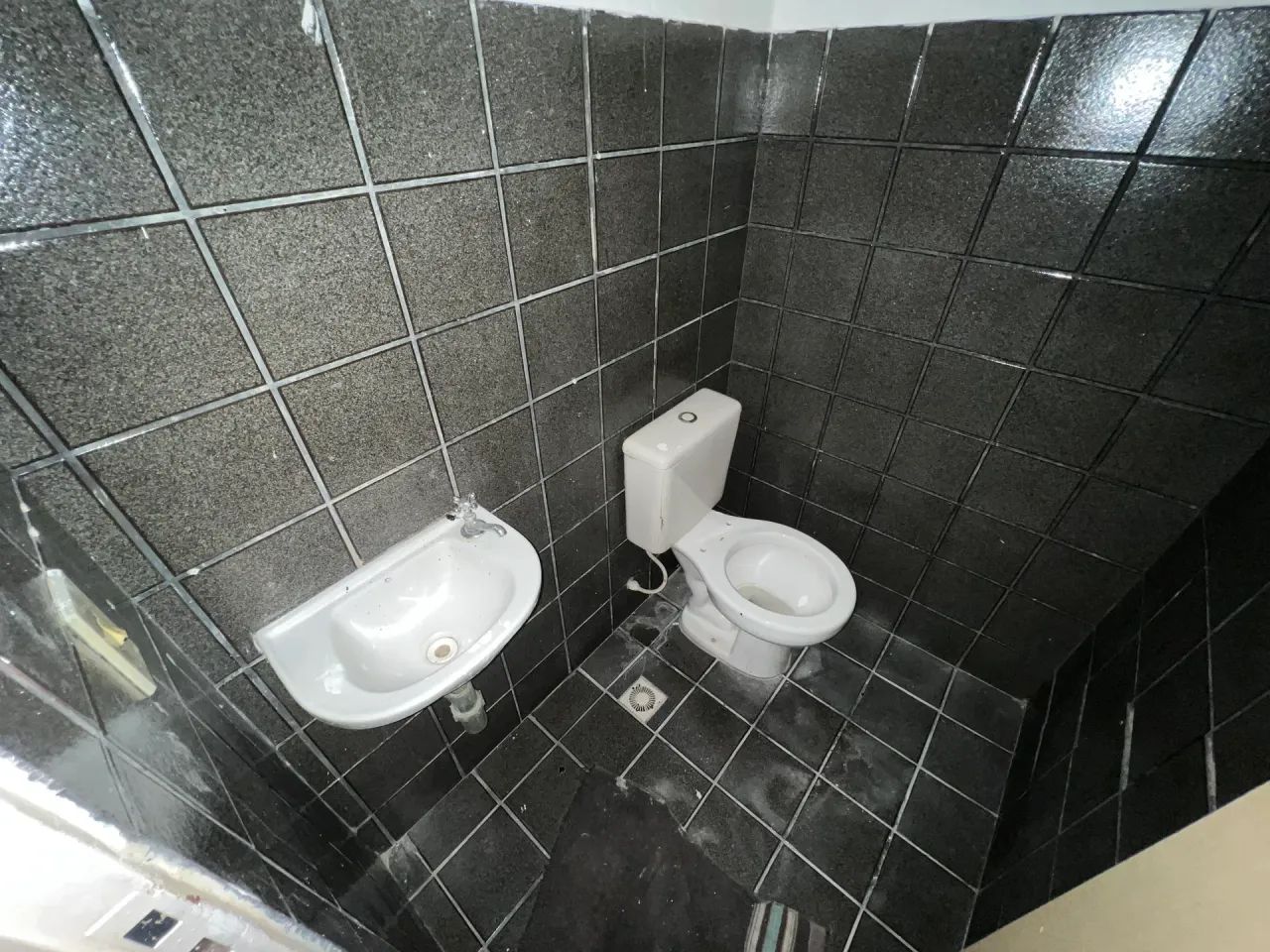 Ponto comercial/Loja/Box para aluguel com 30 metros quadrados - Foto 4