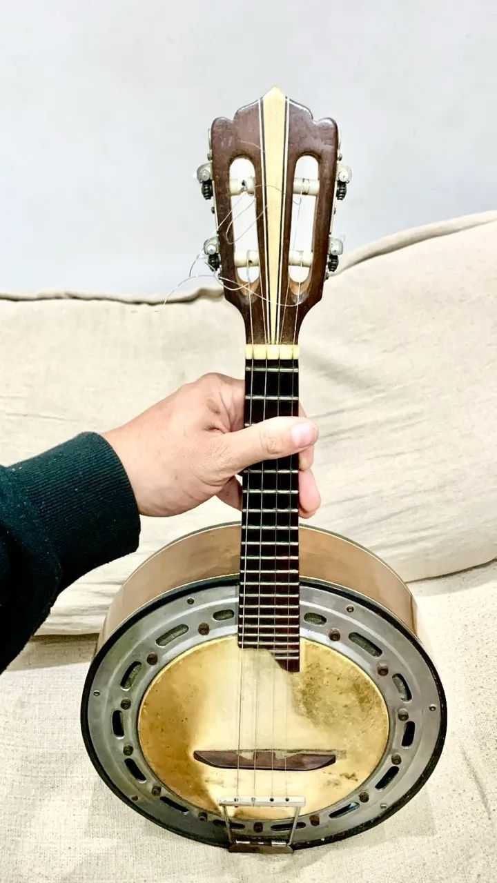 banjo embuia 