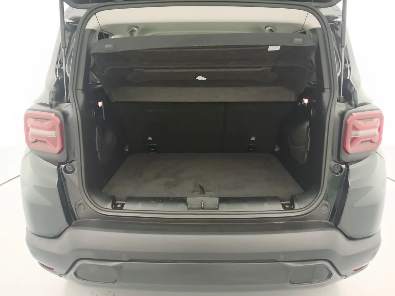 Jeep Renegade Long. T270 1.3 TB 4x2 Flex Aut., foto 9 de 18